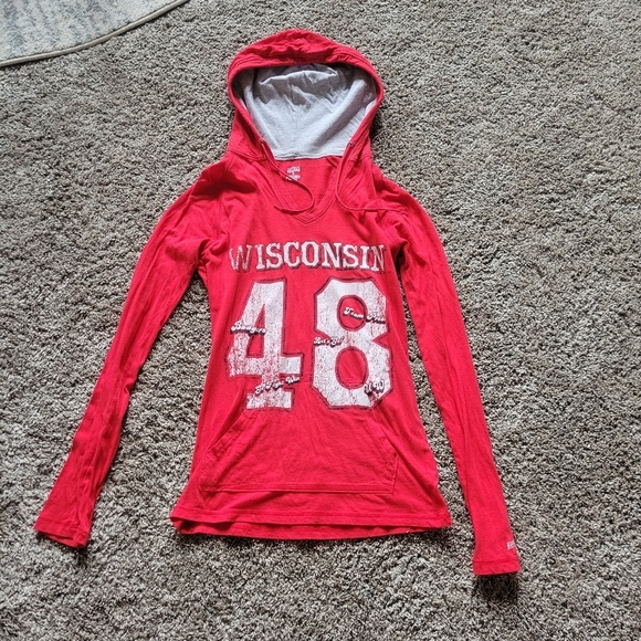 Wisconsin Badger Uw-Madison Long sleeve T-shirt Size M - Picture 1 of 4